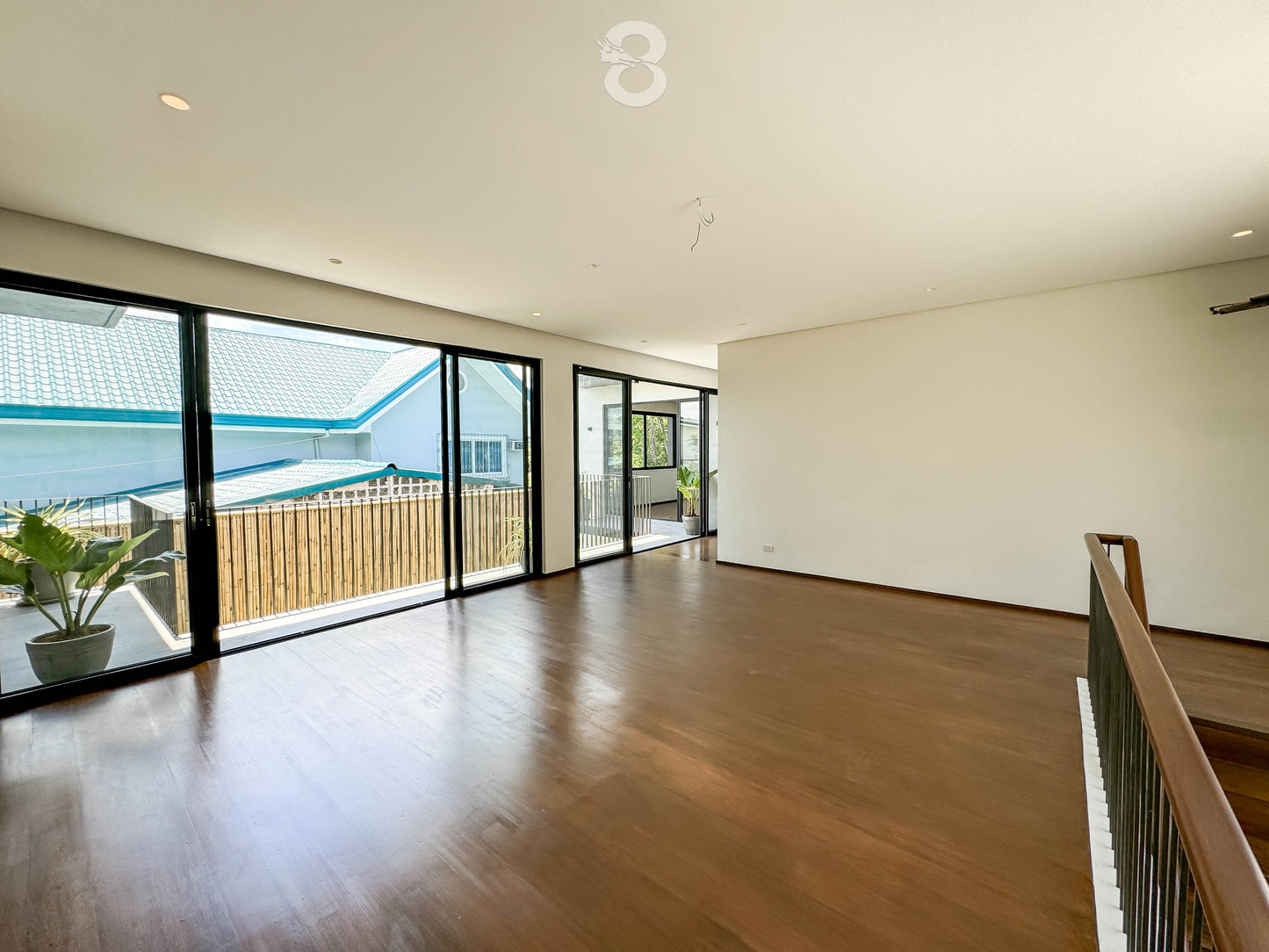 Modern house in South Green Park (beside Merville Park)
