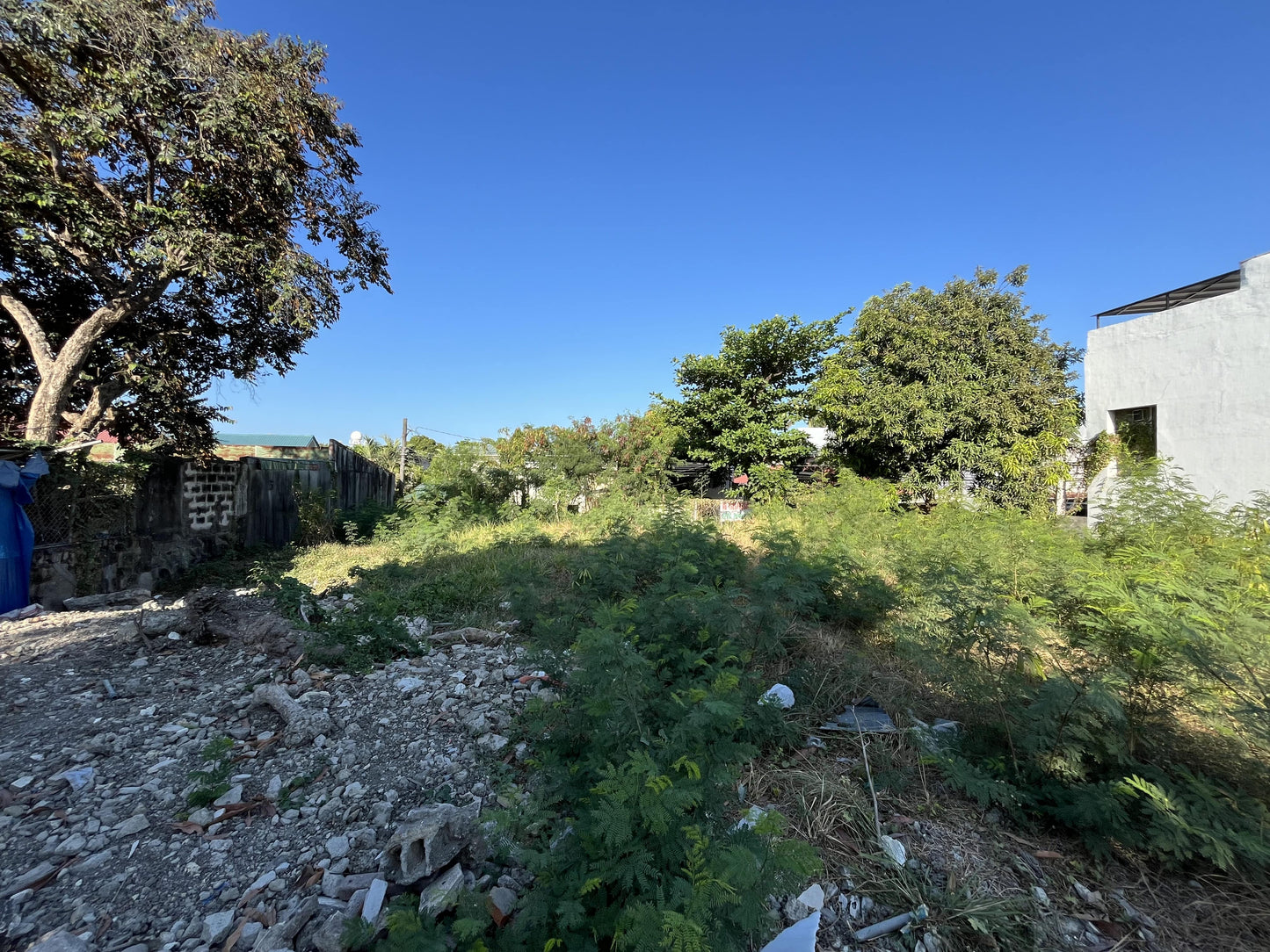 Vacant lot for sale in Merville Park,
