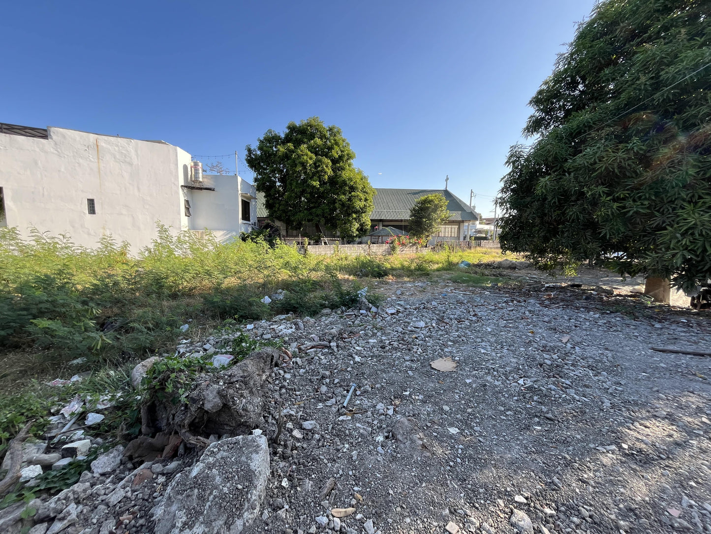Vacant lot for sale in Merville Park,