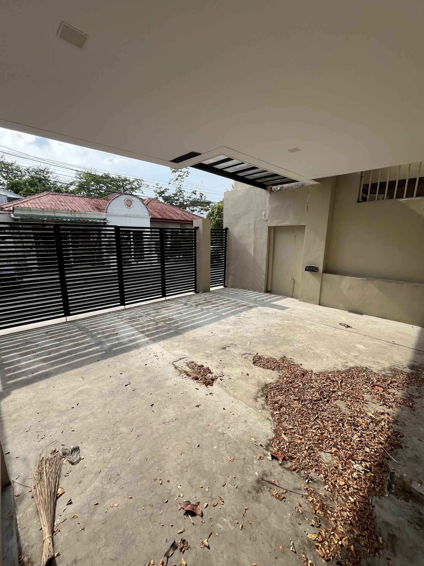 Modern House for sale in Greenville (inside Merville Park, Parañaque)