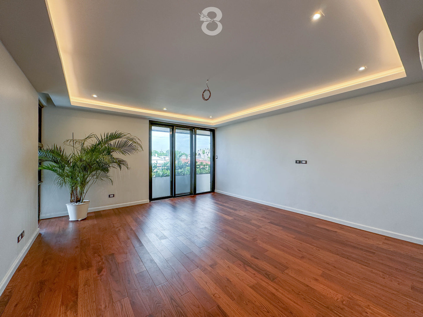 Modern House in Merville Park, Parañaque