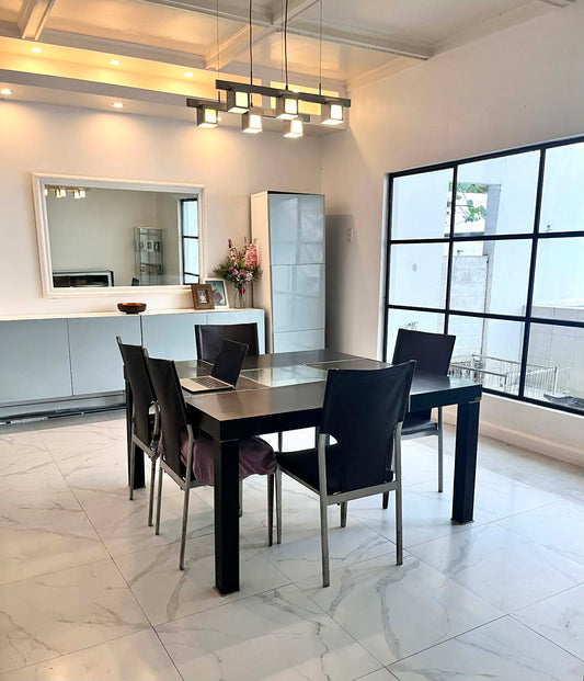 House in Merville Park (Executive Area), Parañaque