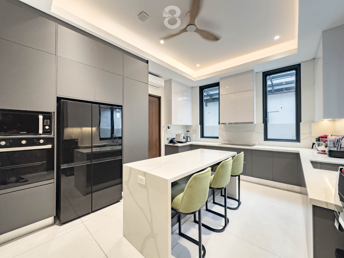 Modern house for sale in Merville Park, Parañaque City
