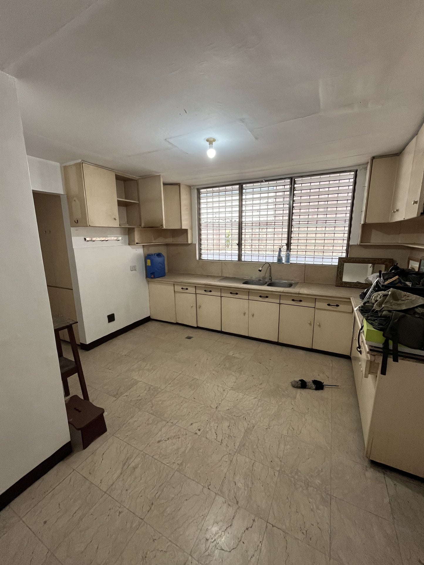 Duplex in Merville Park, Parañaque (Executive Area)