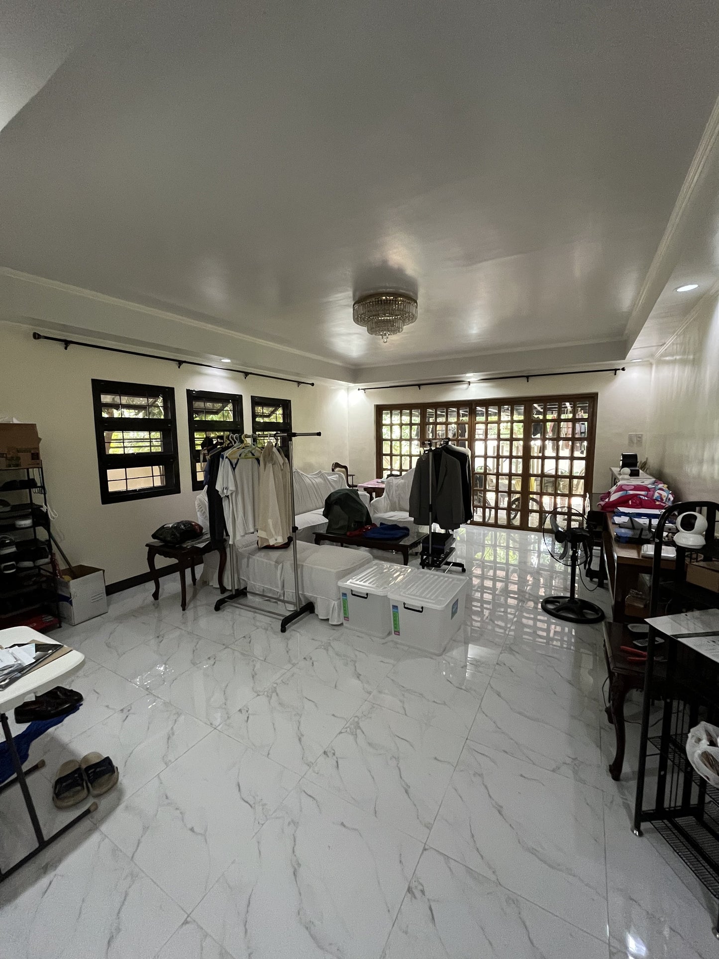 House in Merville Park Parañaque City