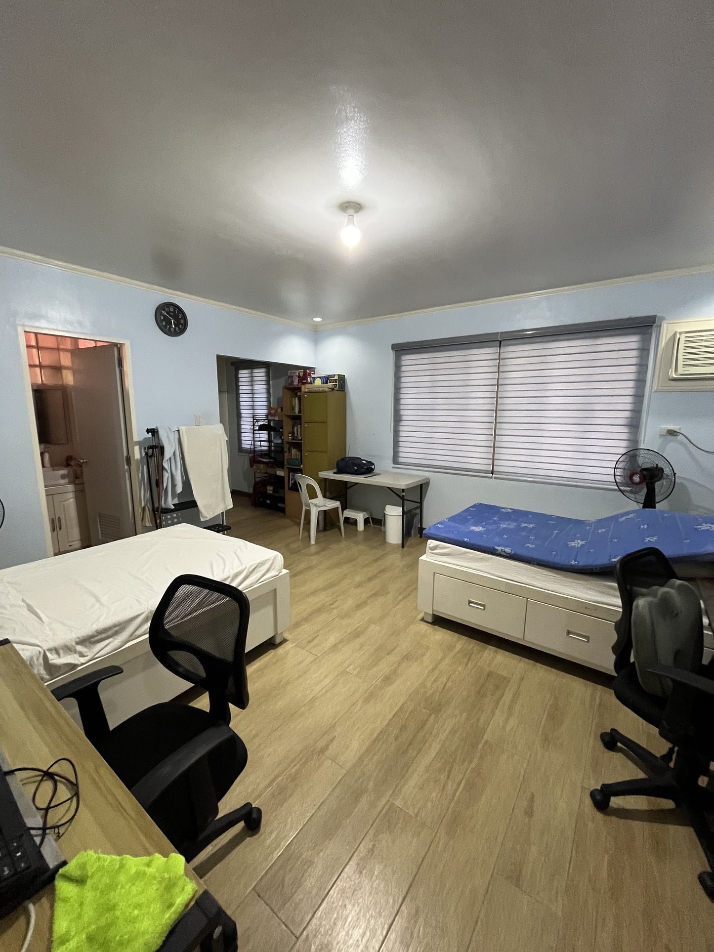 House in Merville Park Parañaque City