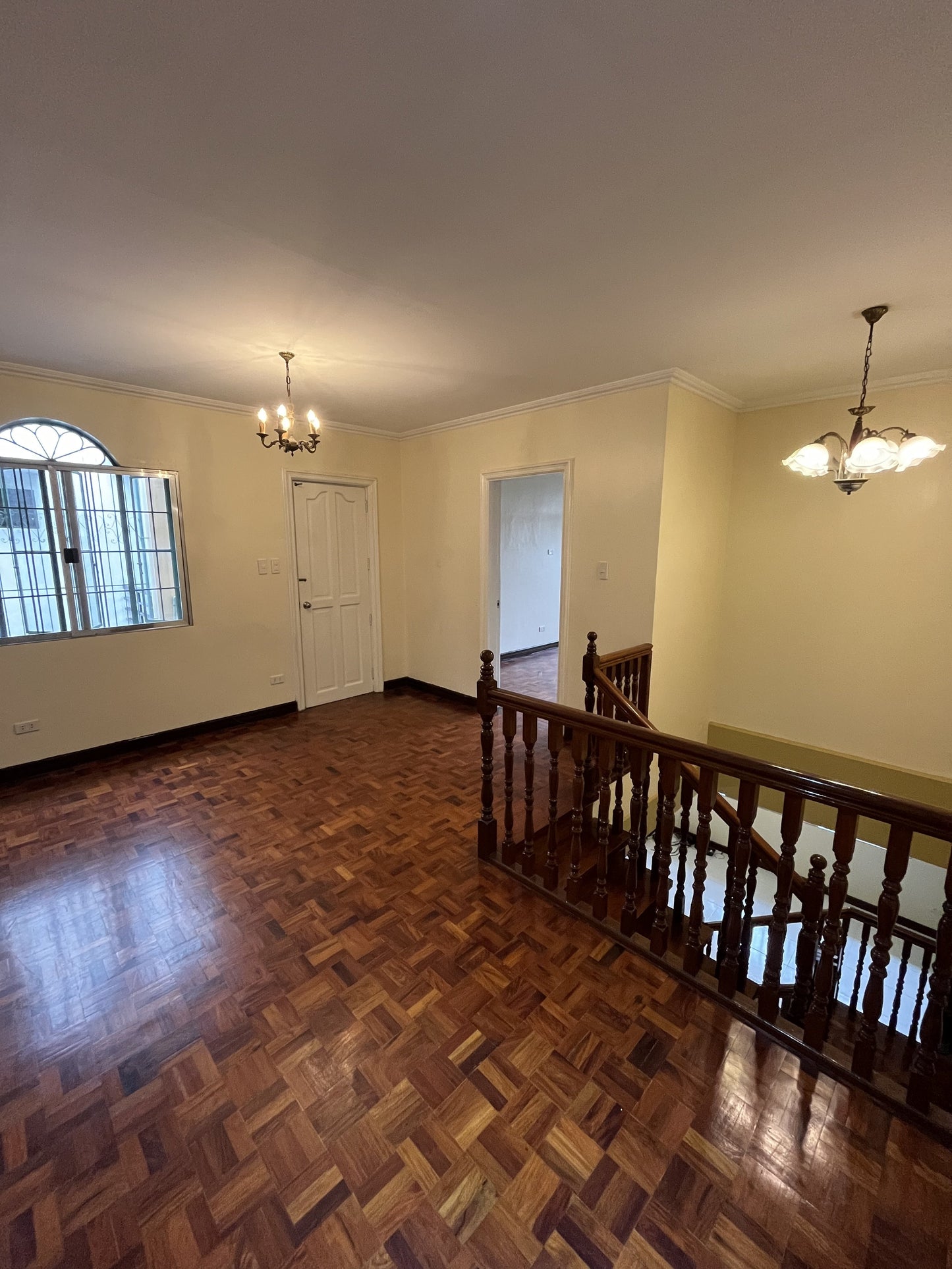 Duplex in Molave Park, (inside Merville Park, Parañaque)
