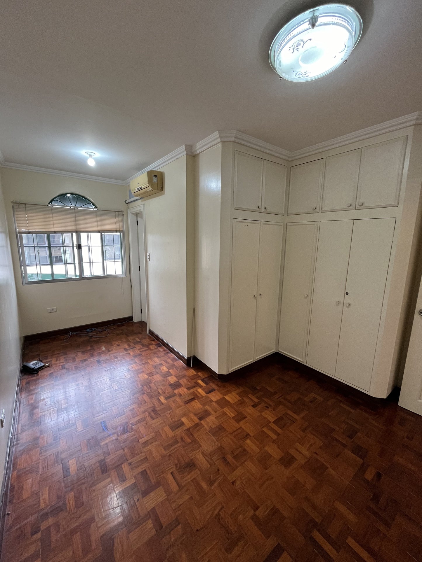 Duplex in Molave Park, (inside Merville Park, Parañaque)