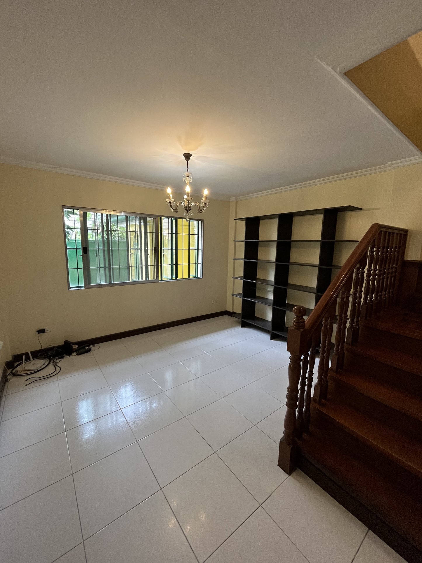 Duplex in Molave Park, (inside Merville Park, Parañaque)