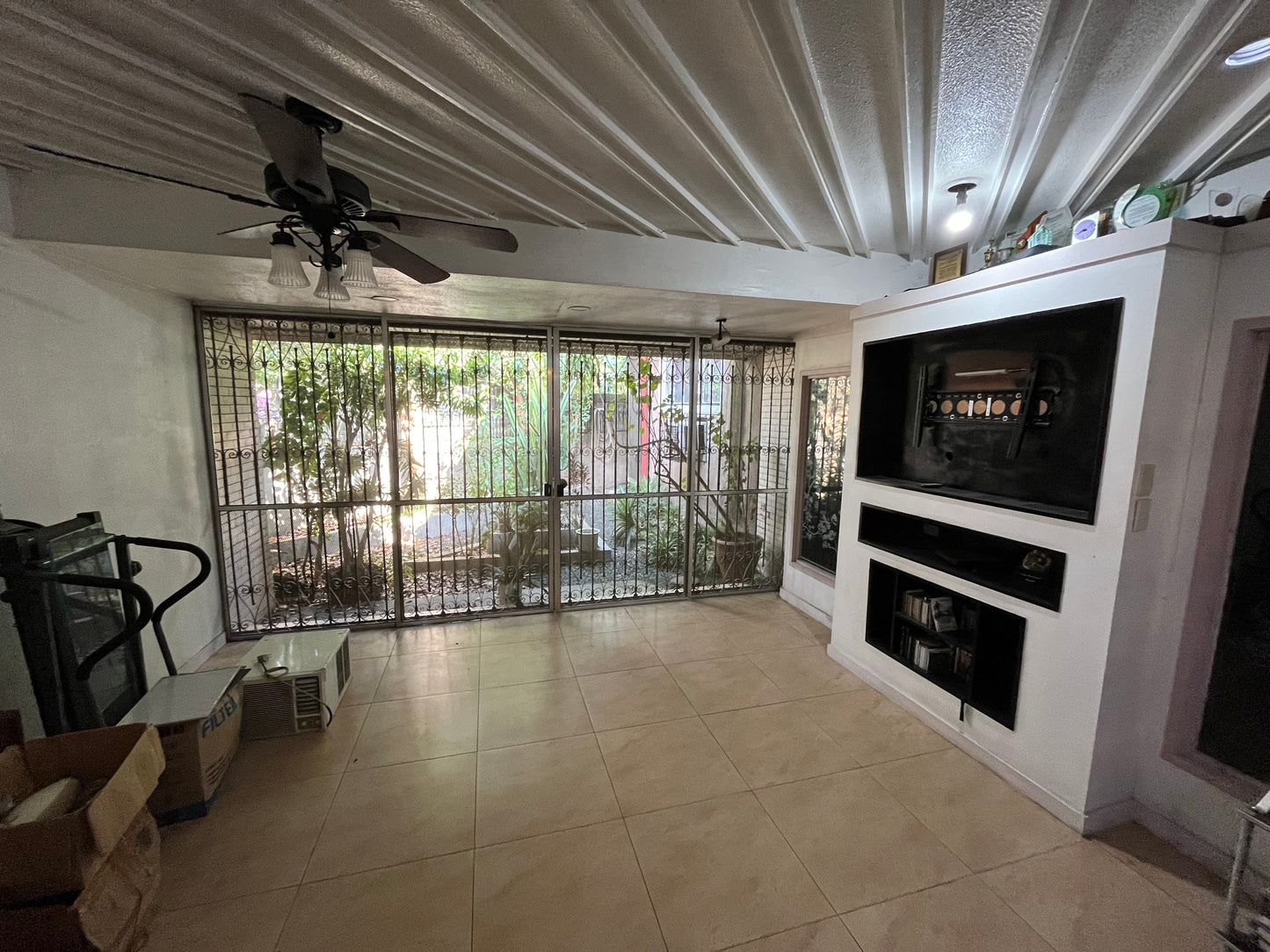 Bungalow for sale in Merville Park (Executive Area), Parañaque