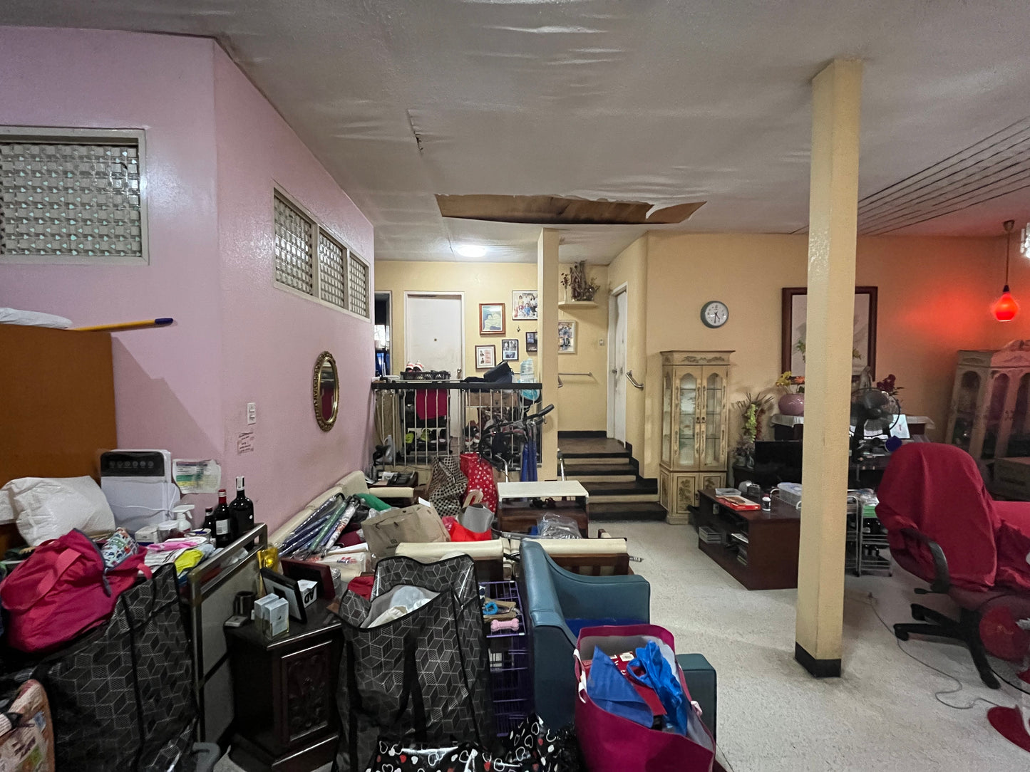 Bungalow for sale in Merville Park, Parañaque
