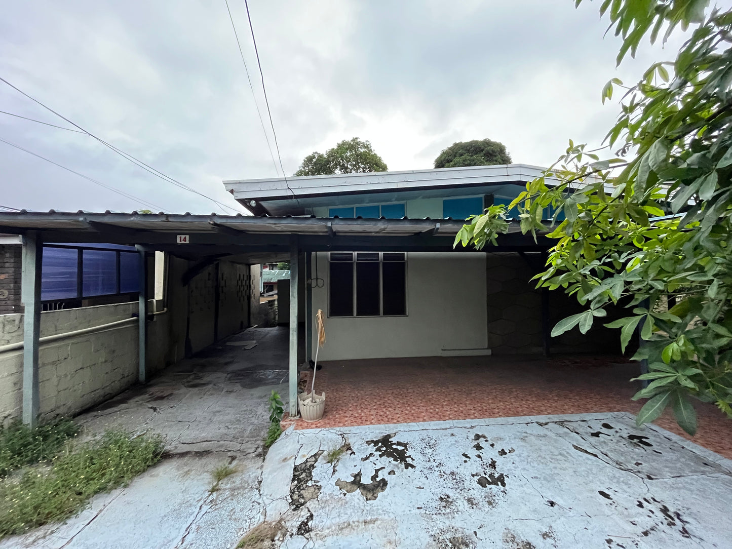 House in Merville Park, Parañaque