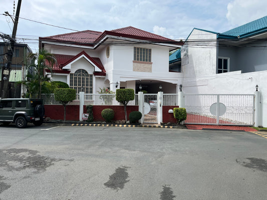 House in South Green Park (beside Merville Park)