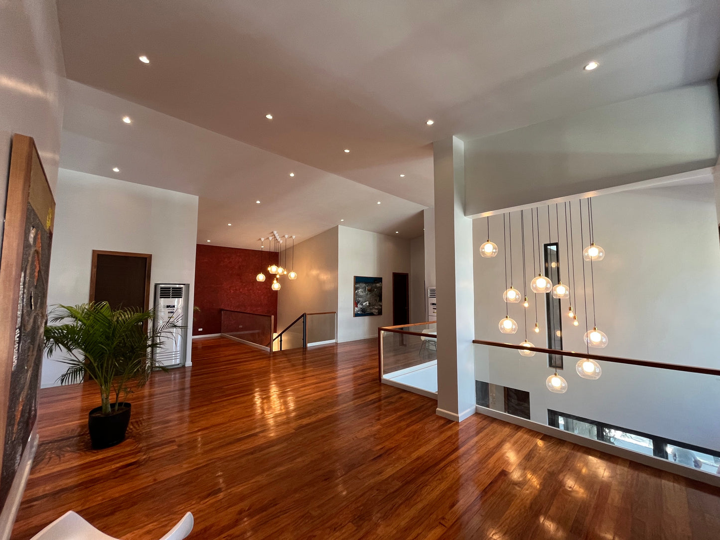 Modern house for sale in Merville Park, Parañaque City