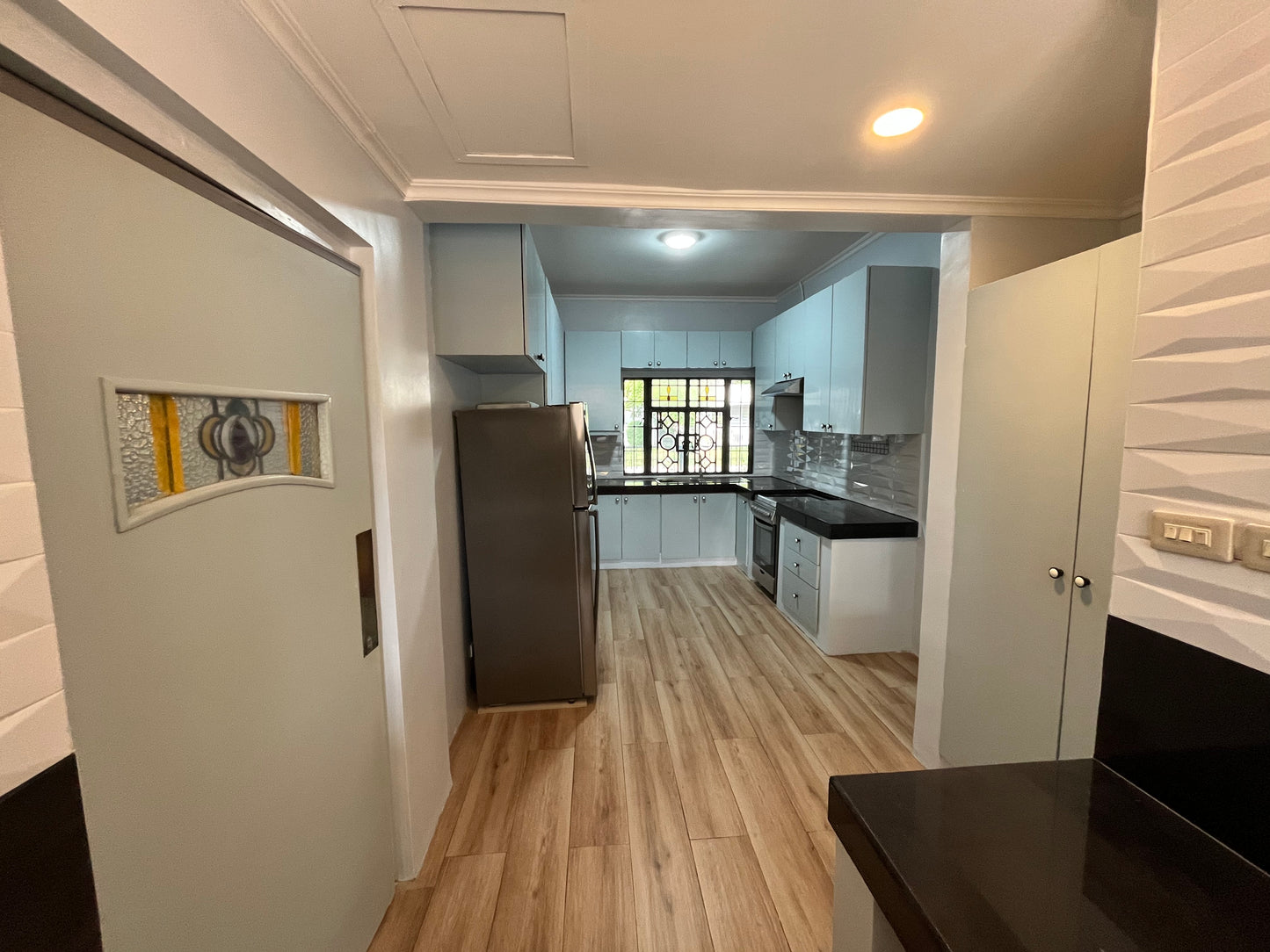 House in Merville Park (Executive Area), Parañaque