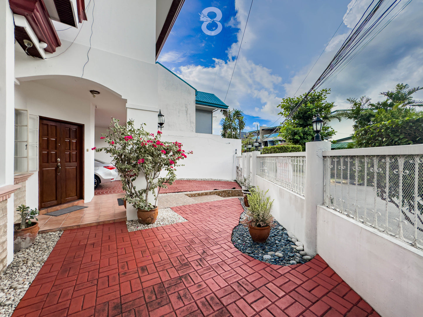 House in South Green Park (beside Merville Park)