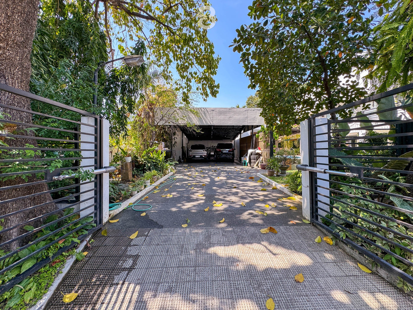 Modern Tropical House in Greenville (inside Merville Park, Parañaque)
