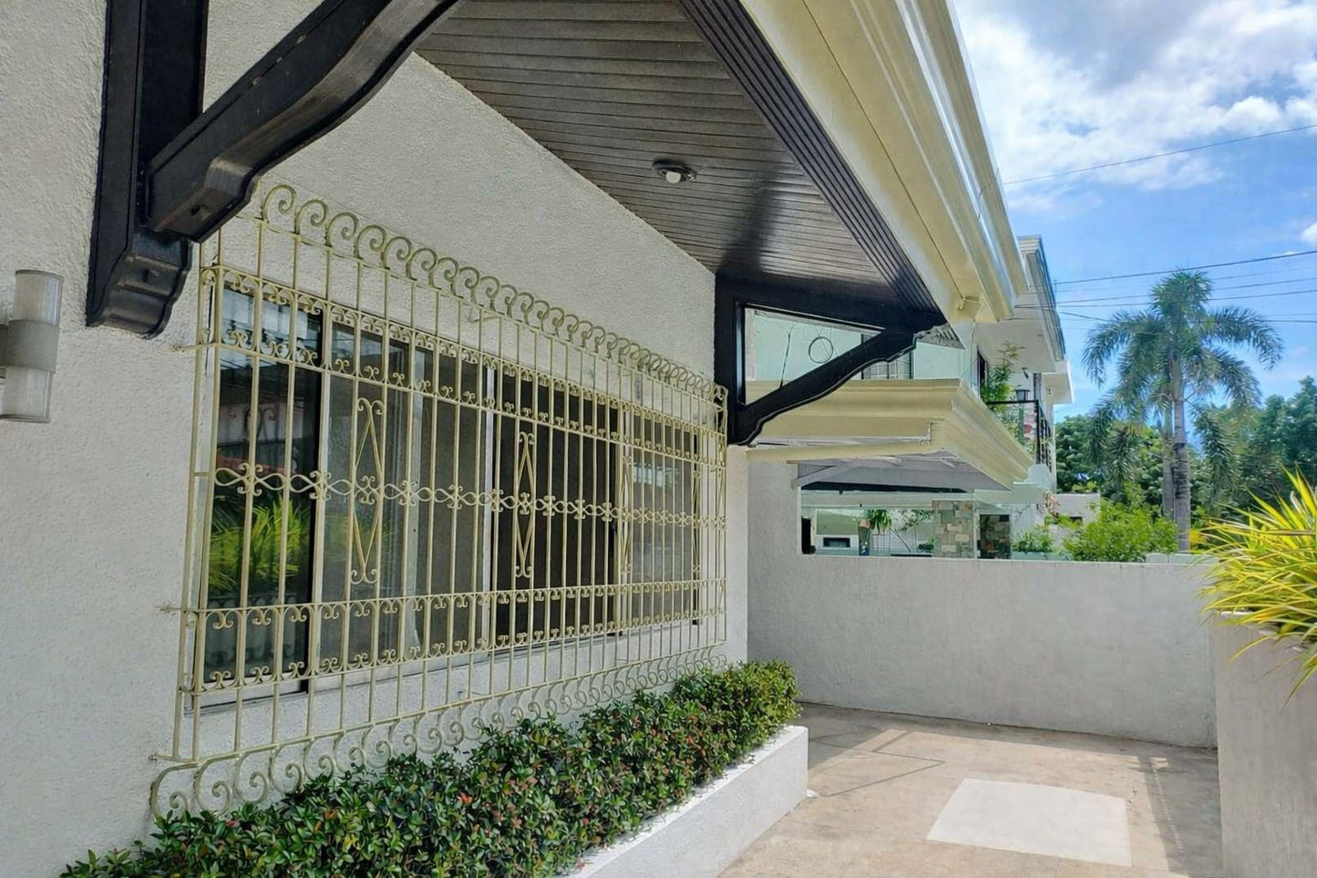 House in Merville Park (Executive Area), Parañaque